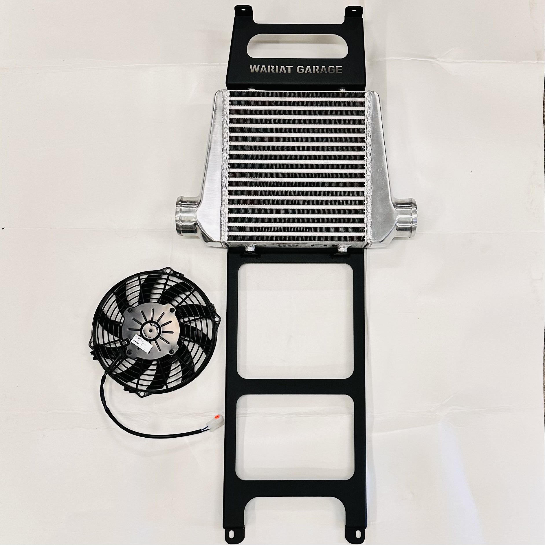 Nissan Patrol Y61 interkooleri kinnituskomplekt