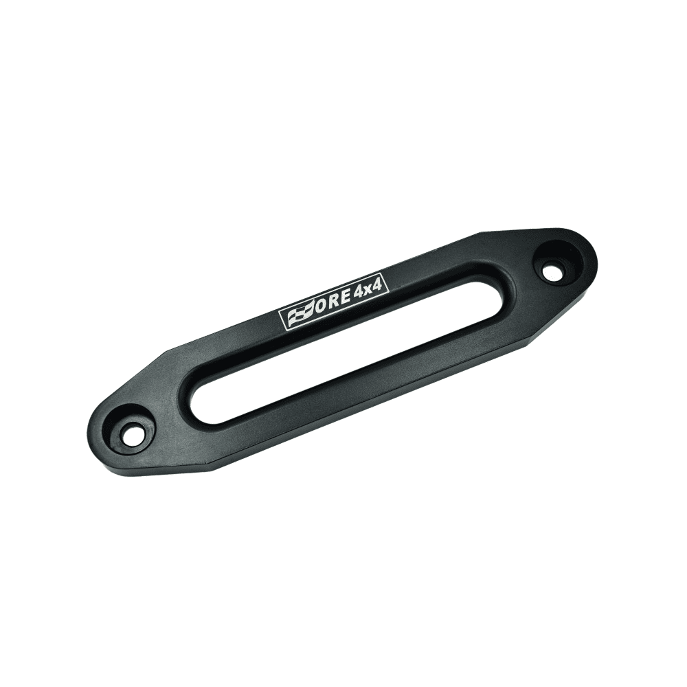 Must alumiiniumist vintsisuunaja (fairlead)