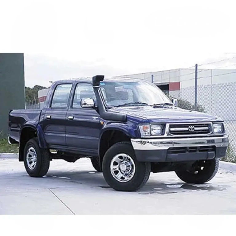 Snorkel Toyota Hilux 167 SERIES (1998 to 2005) right side